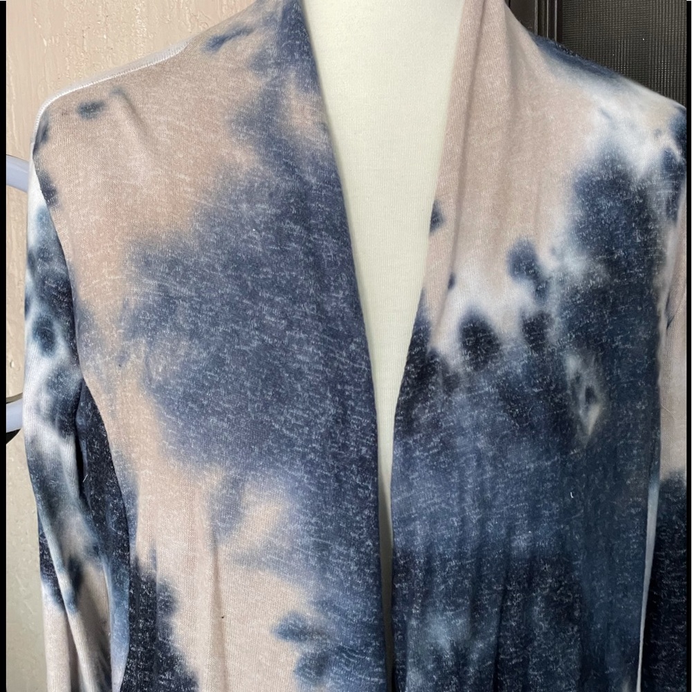 🌟SALE🌟Tiedye Cardigan - Picture 8 of 9